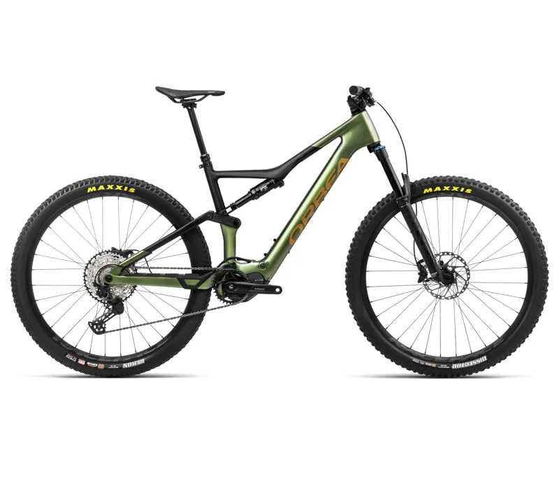 Ex-Demo  Orbea Rise M20 Mountain Bike in Chameleon 