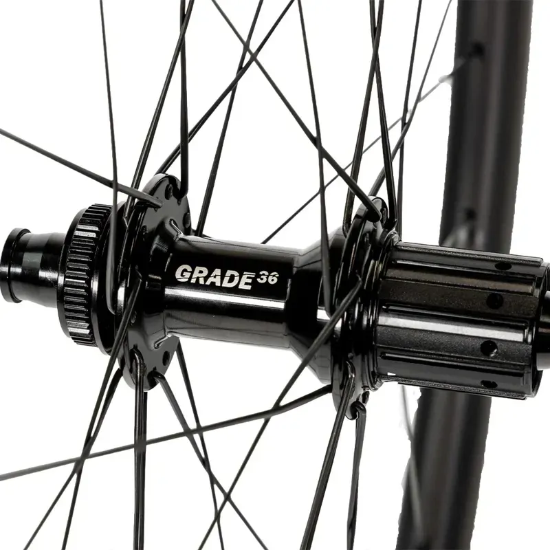 Boyd Cycling 44mm Disc Brake Carbon Fibre HG 700c Wheelset in Black-4