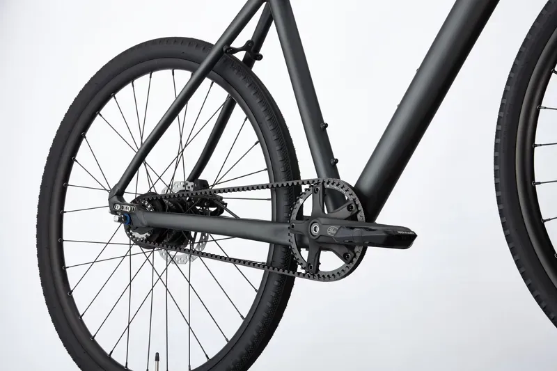 Cannondale Bad Boy 1 Urban Commute Bike in Black-3