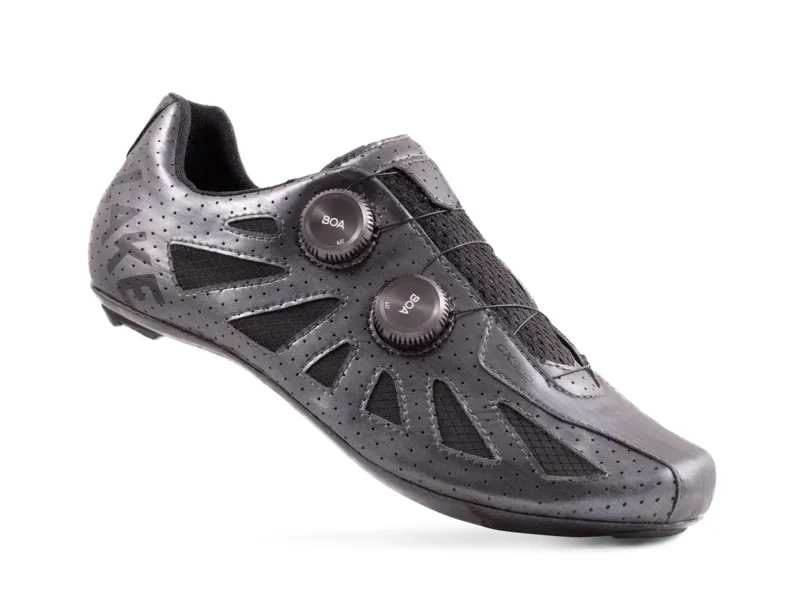 Lake CX302 METAL/BLACK Clarino Carbon Road Shoe
