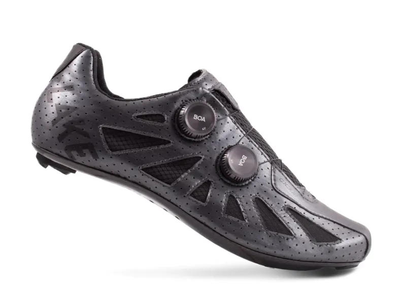 Lake CX302 METAL/BLACK Clarino Carbon Road Shoe-1
