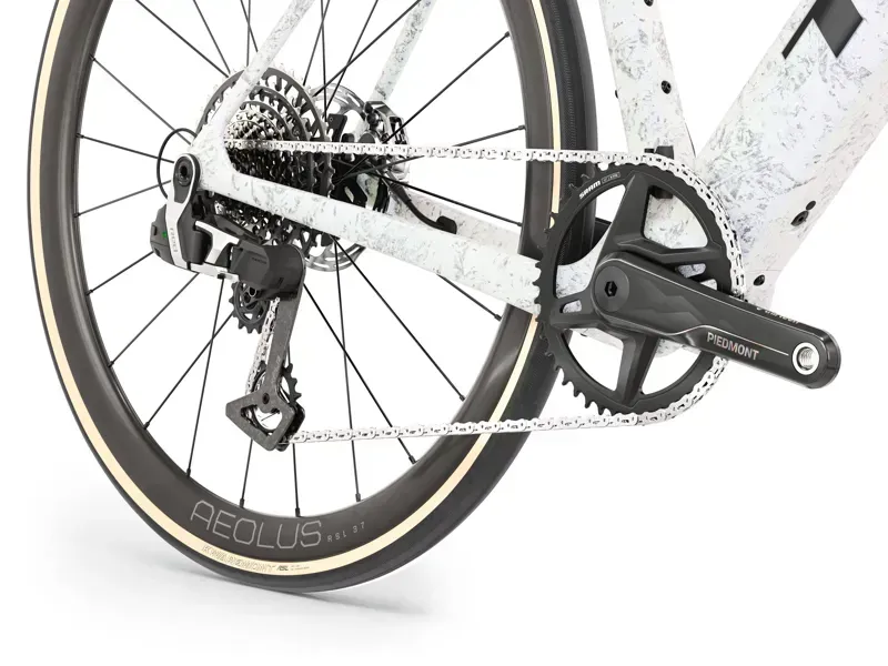 Trek Domane+ SL 9 AXS EU eRoad Bike in Mother of Pearl/Silver Marble-4