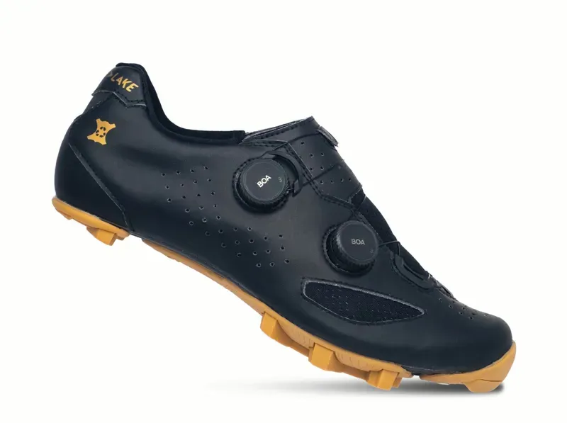 Lake MX239 Gravel Bike Shoes in Black/Gold