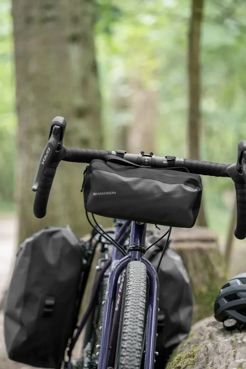 Madison Roam Waterproof 3L Handlebar Bag Grey-1