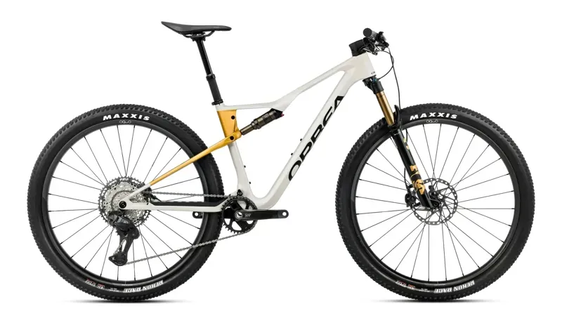 Orbea Oiz M10 Burning Ashes CView Matt in Ivory White