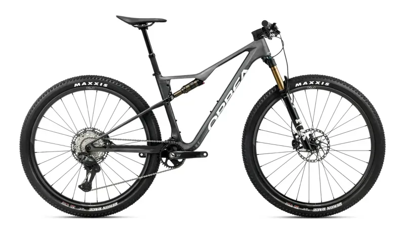 Orbea Oiz M10 Frozen Concrete in Sunset Carbon View Matt