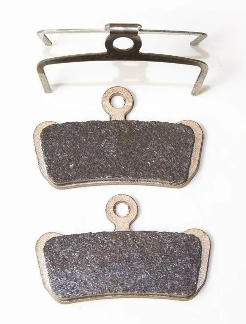 Clarks Sintered Finned VRX859C Disc Pads for Avid XO/Elixir Trail