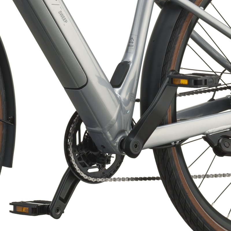Scott Sweep 20 eBike Chrome Silver-1