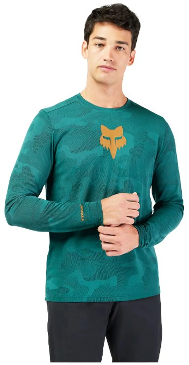 Fox Trek Ranger Long Sleeve Mountain Bike Jersey in Dark Green-2