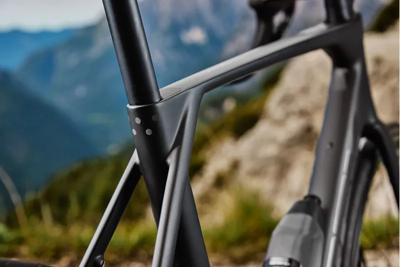 Trek Domane SL 5 Buff Beige Gen 5-7