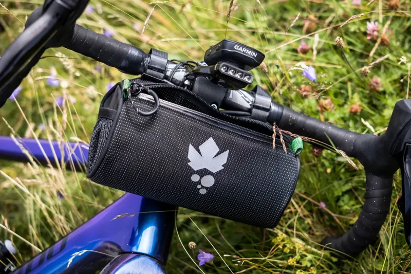 Miss Grape Moon Commute Handlebar Bag 2 litres-2