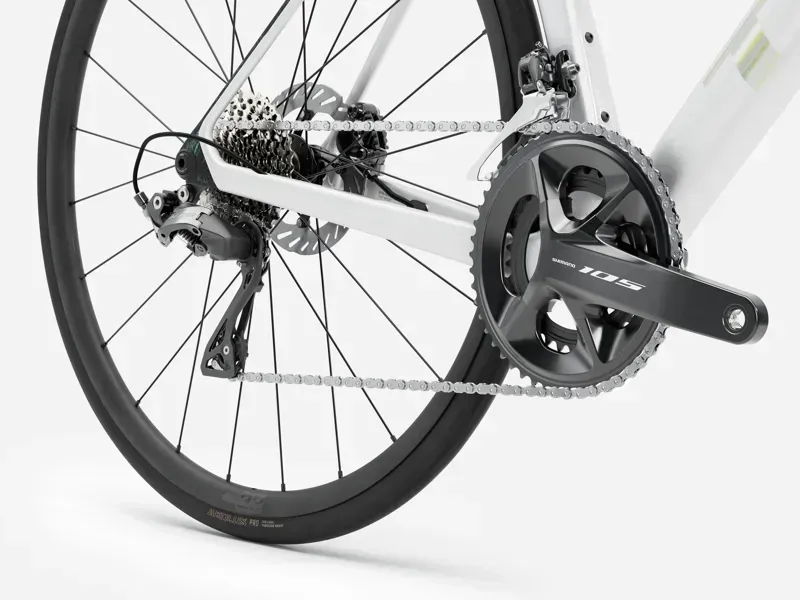 Trek Madone SL 5 Gen 8 Road Bike in Gloss Crystal White/Matte Deep Smoke-5