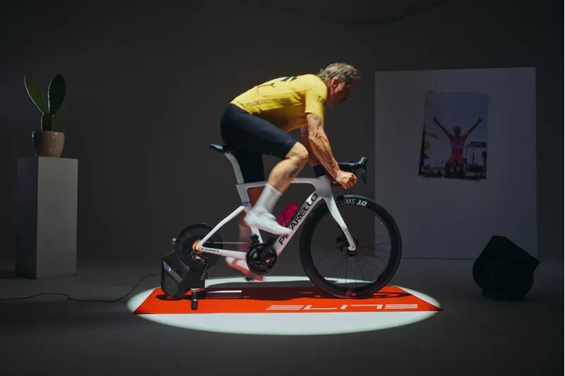 Elite Rivo FE C mag trainer with Wi-Fi includes Zwift Cog -4